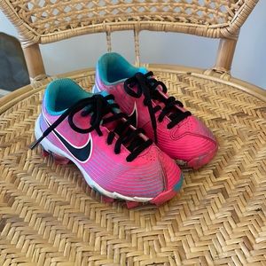 Nike softball/ t-ball cleats